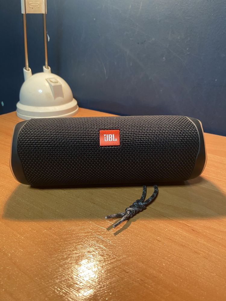 New Jbl Flip 5 / black