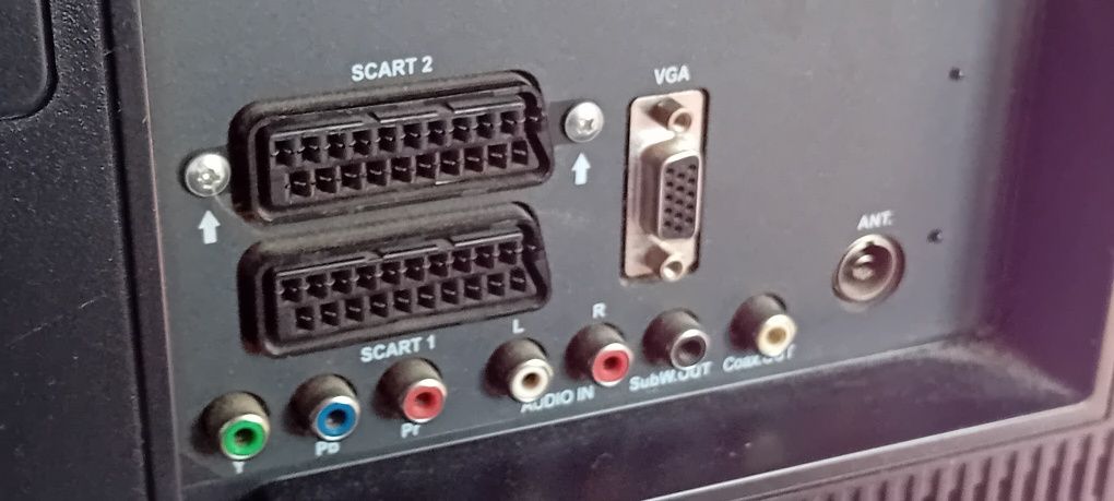 Akai telewizor 25 cali i dekoder