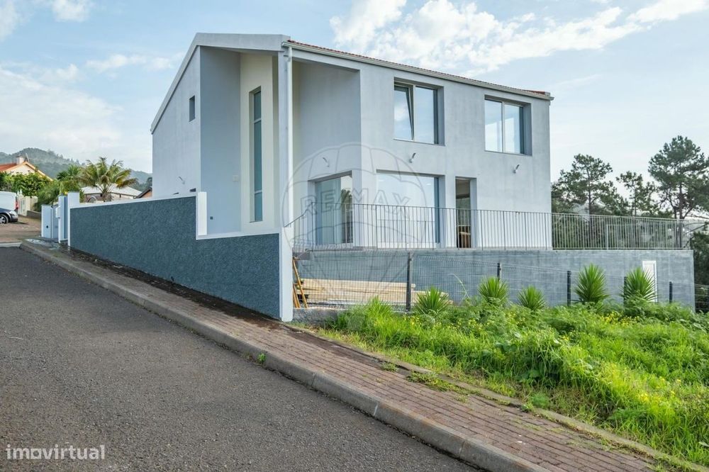 Moradia T3 para venda