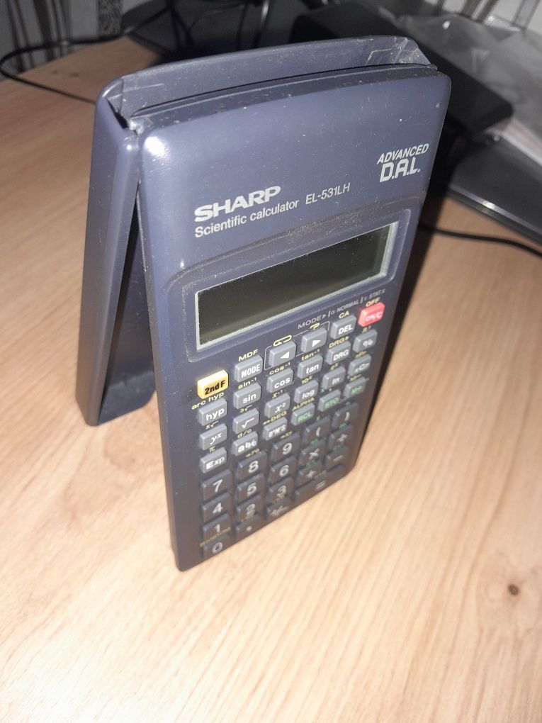Инженерный калькулятор SHARP EL-531LH