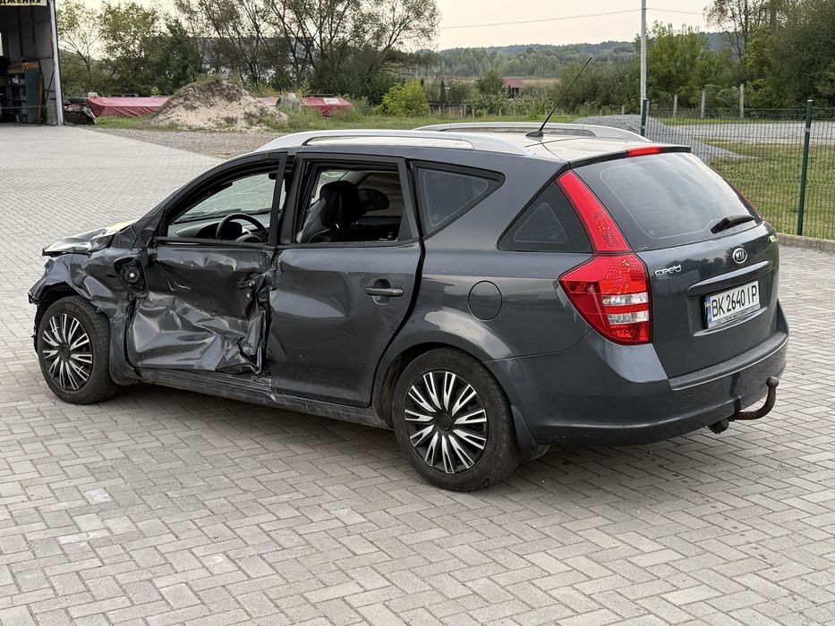 Розбираю Kia Ceed 2.0d ІДЕАЛ 6ст 2008р на ходу