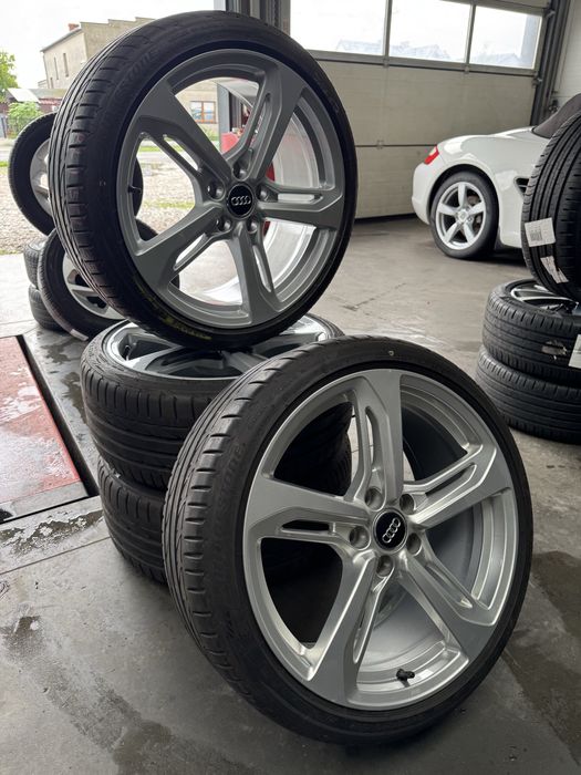 Kola Audi TT RS 8S0 9x19 et52 5x112 Bridgestone 245/35R19 7mm