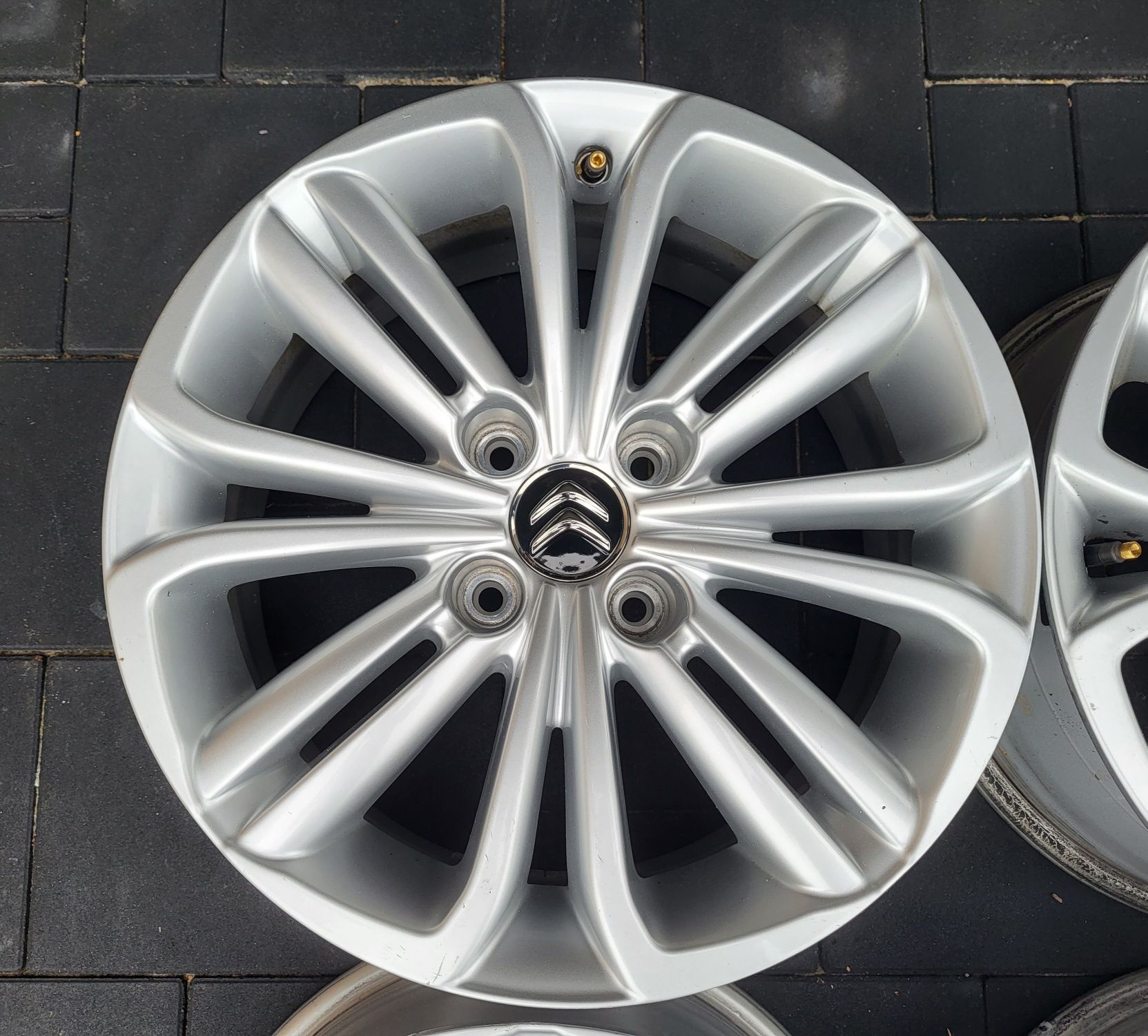 Felgi CITROEN OE C4 C5 16'' 7Jx16 4x108 ET27 TPMS CZUJNIKI