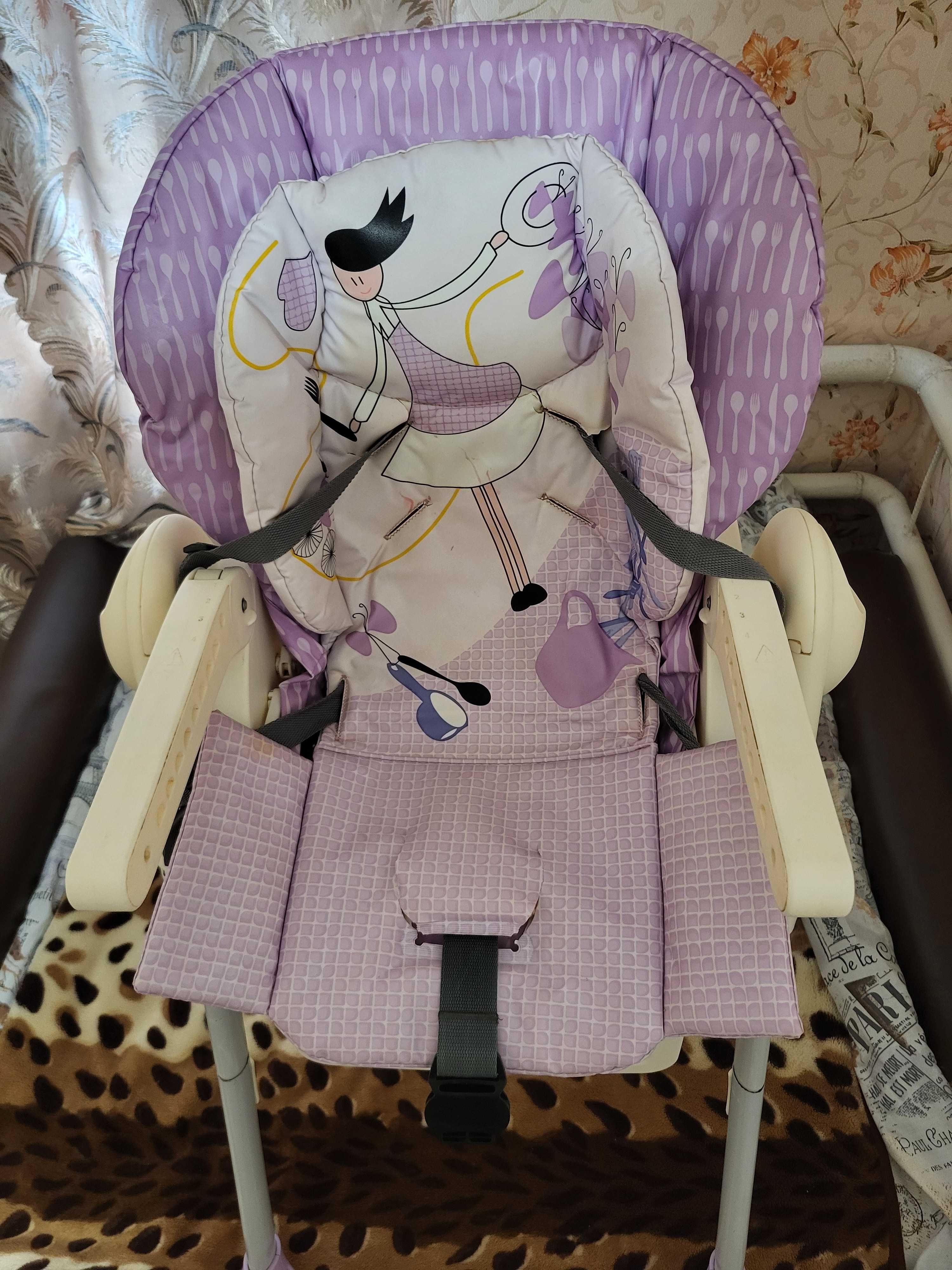 Стільчик для годування Chicco Polly