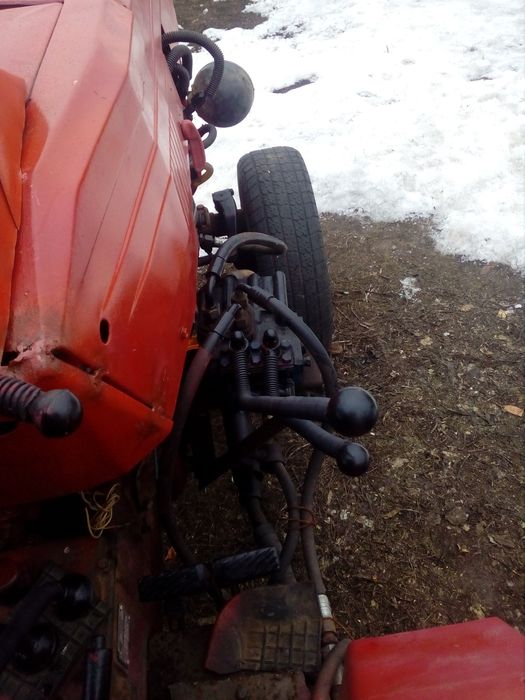 Трактор универсал 445в