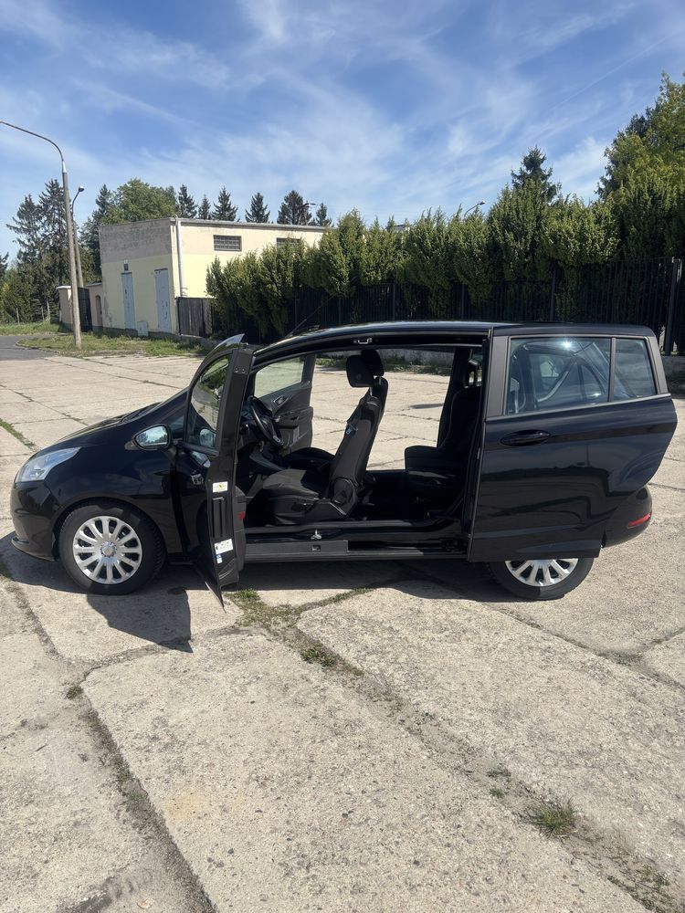 Ford B max 2017 r. przebieg 114100