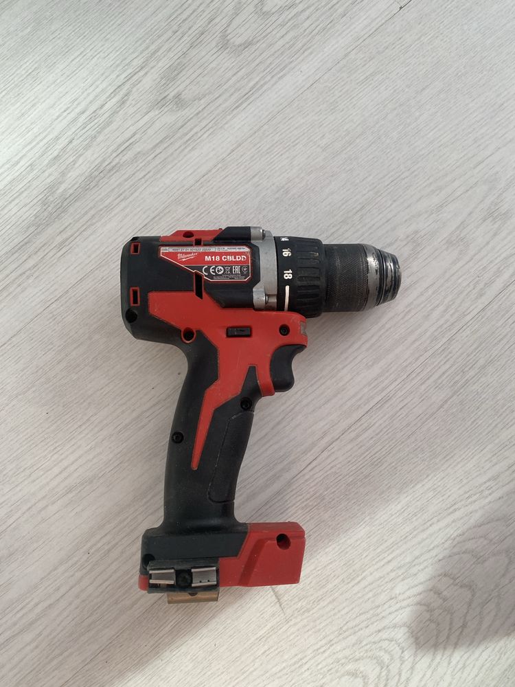 Wkretarka Milwaukee M18 CBLDD
