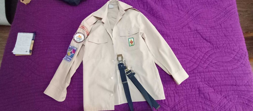 Pack Escuteiro Camisa, Cinto e 3 pares de meias