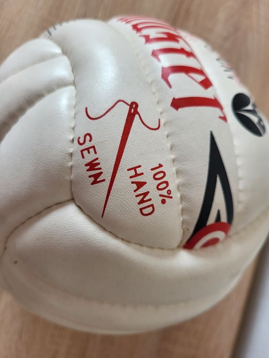 Piłka siatkowa do siatkówki Nowa