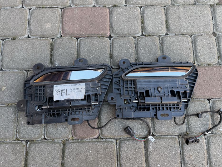 Ручки до Tesla model s ліва сторона перед і зад