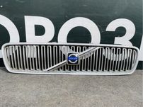 Volvo V50 S40 Решотка Вольво Радиатора Решітка підкапотна радіатора