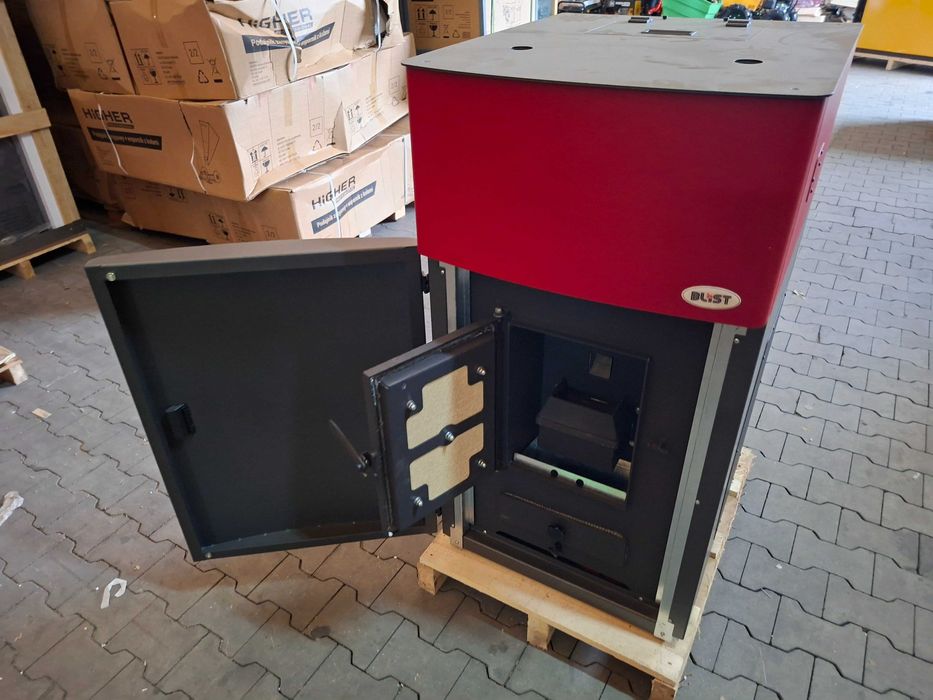 Piec na pellet z płaszczem wodnym TERA 22 BLIST ECODESING A+