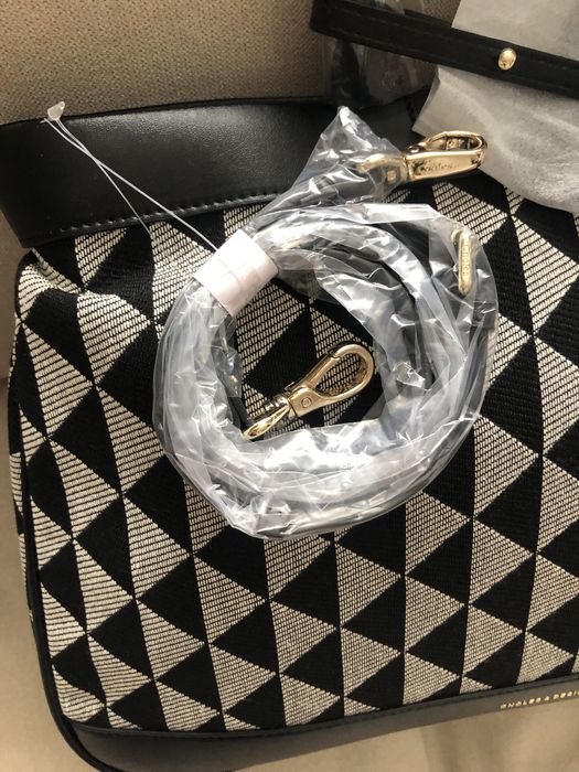 НОВА Сумка Cnolés, Велика і вмістка