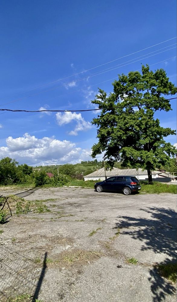 Комерція Інвестоб’єкт у центрі Ржищева: 460 м² + 26 соток,