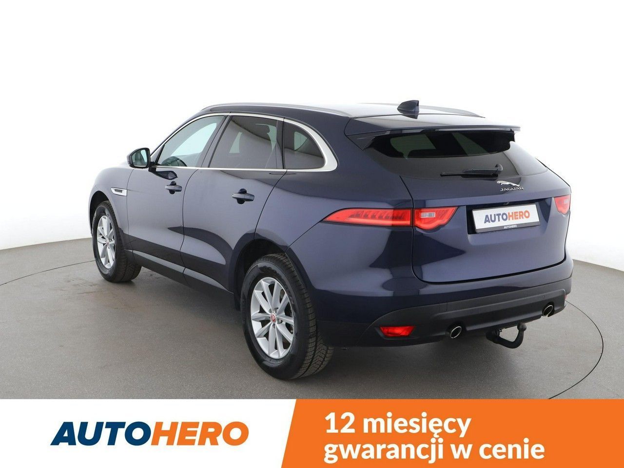 Jaguar F-Pace 25d Prestige AWD Automat Panorama Virtual ACC Navi Skóra Xenon Kamera