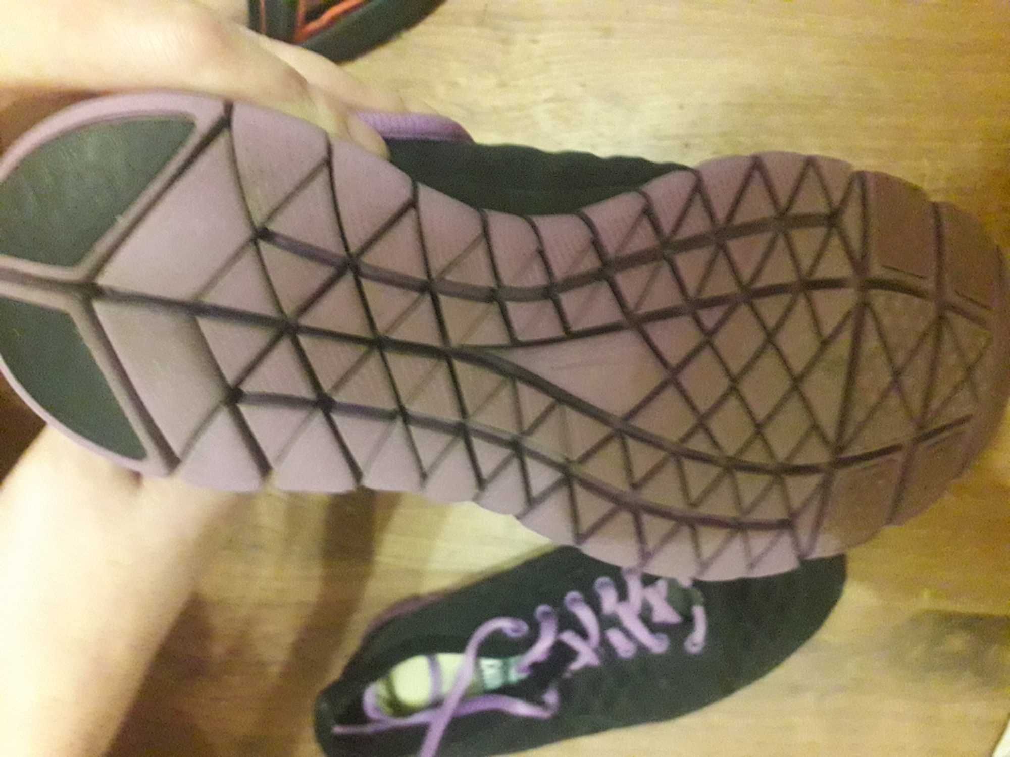 Кроссовки Nike 37 размер женский