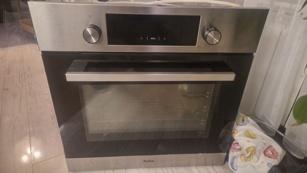 Piekarnik do zabudowy Amica