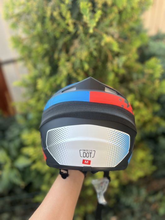 Продам новый эндуро шлем, мото шлем, вело шлем, шлем для мотоцикла