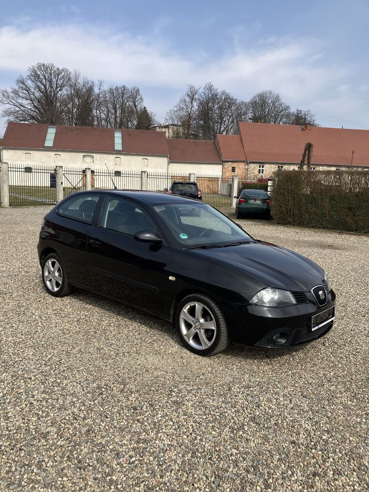 Seat ibiza Stan bdb navigacja klima  alusy