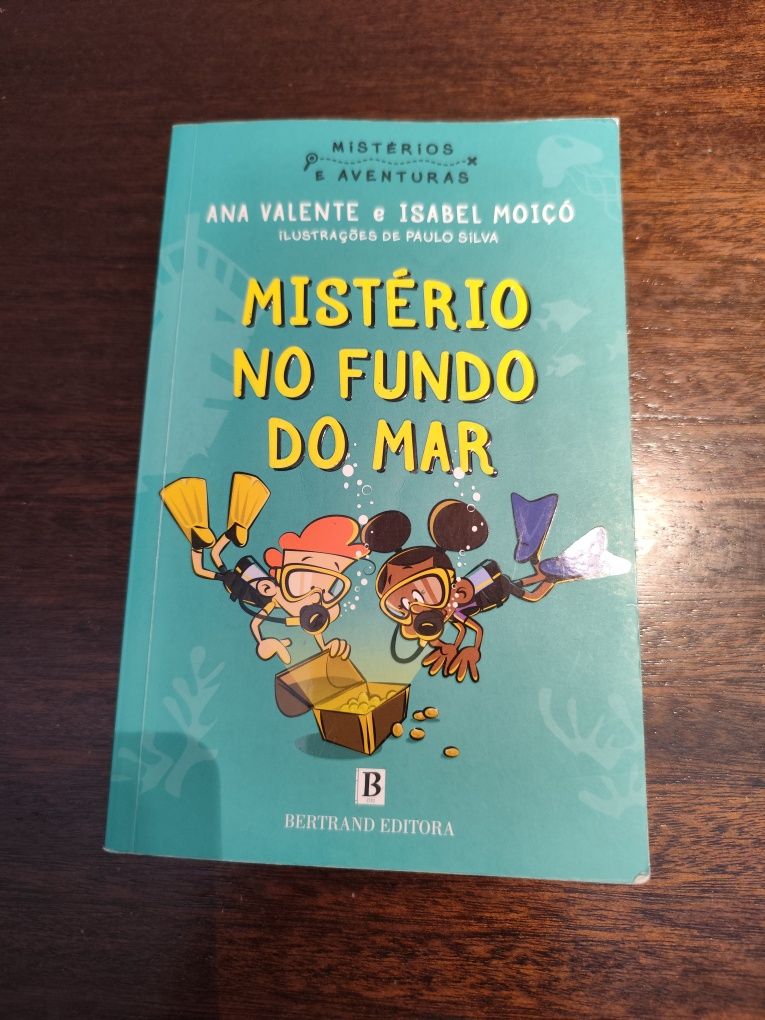 Vários livros 5€ cada um ou 30€ todos