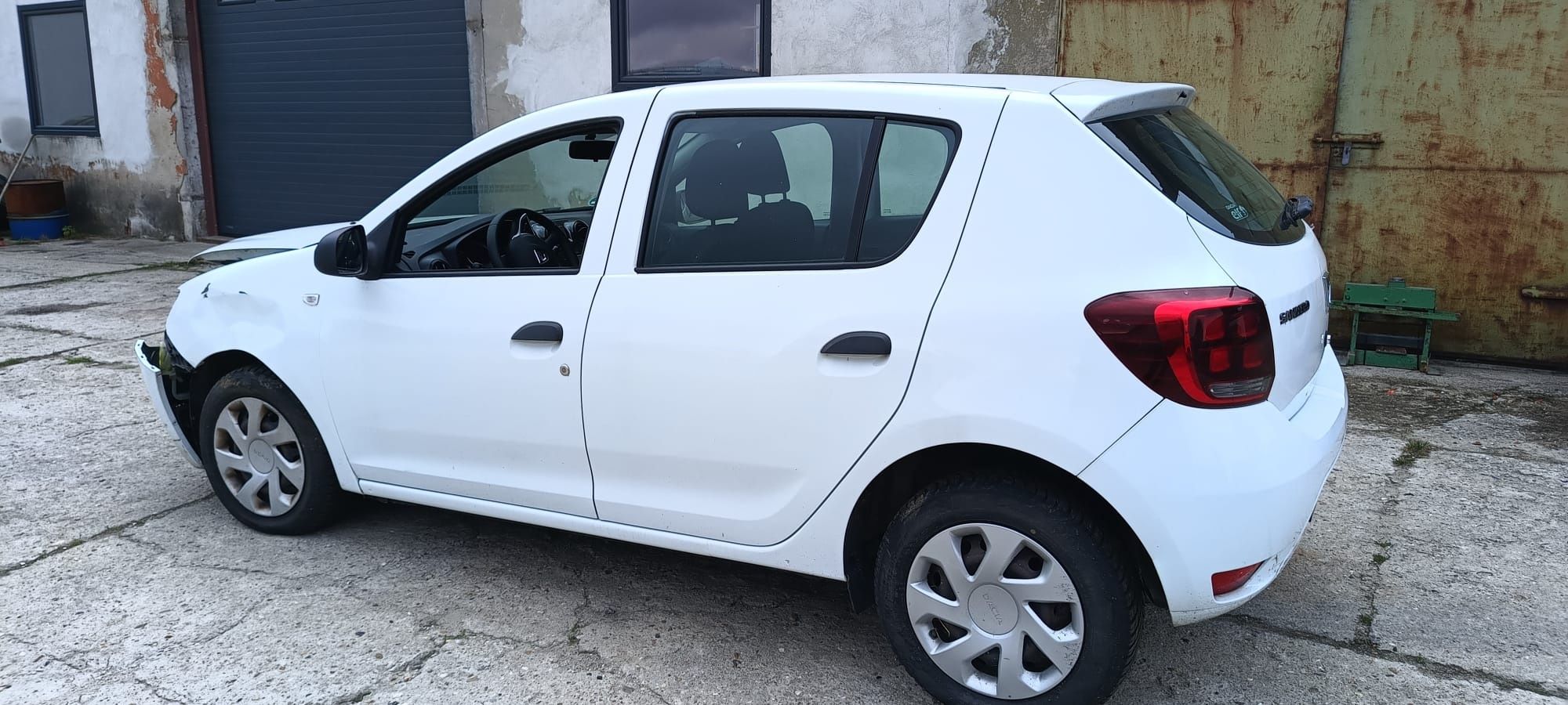 DACIA SANDERO na części!