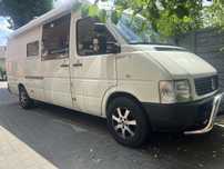 Kamper VW LT35 dla dwoch osob