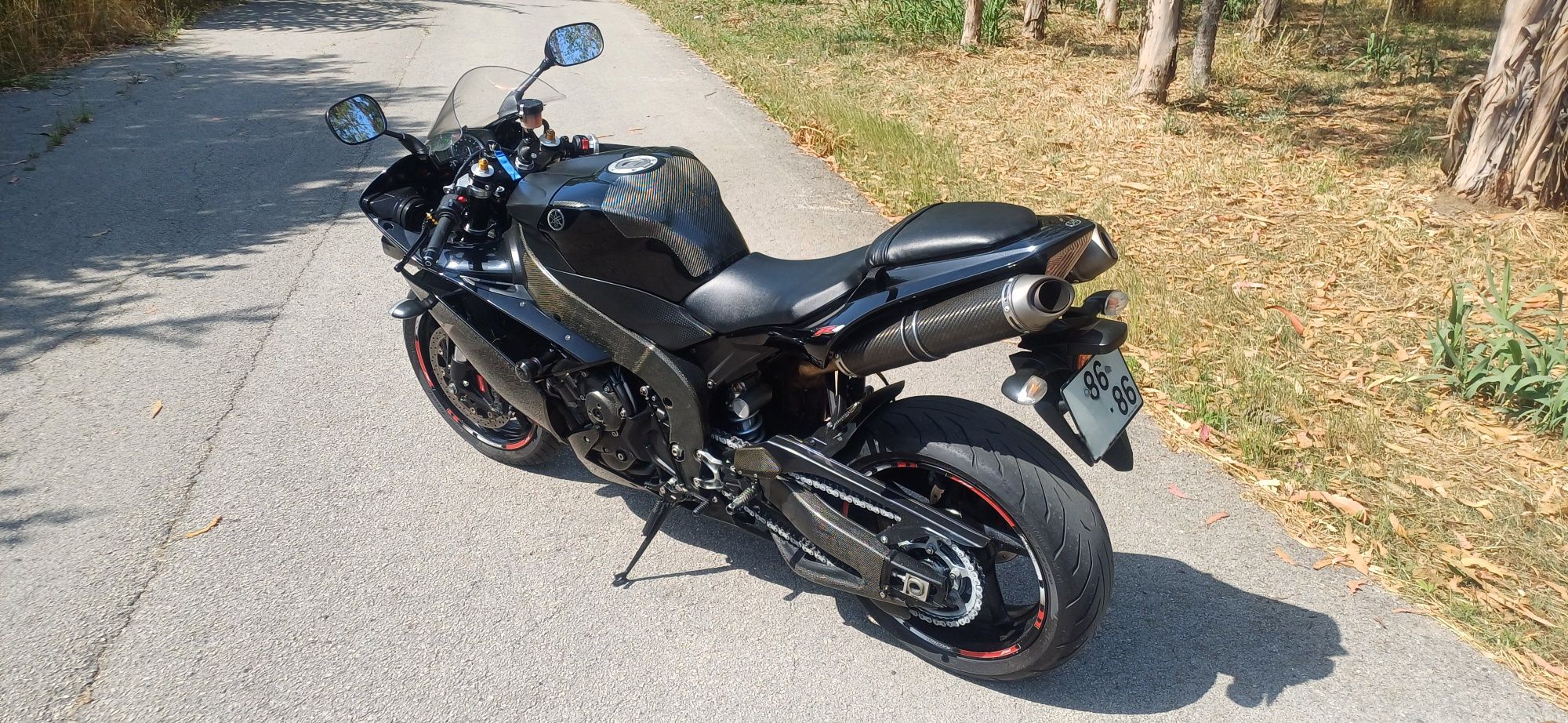 Vendo Yamaha r1 rn19