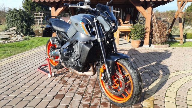 Yamaha MT-09 2021