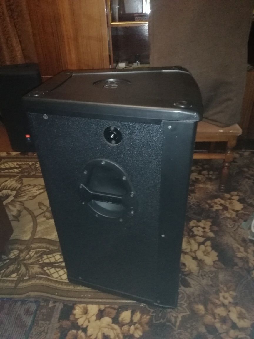 Rcf 4pro 3001 без МК. Найкращий варіант ціна якість.