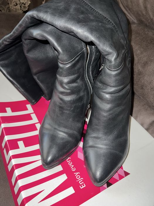 Продам! 36 розмір, в хорошому стані!