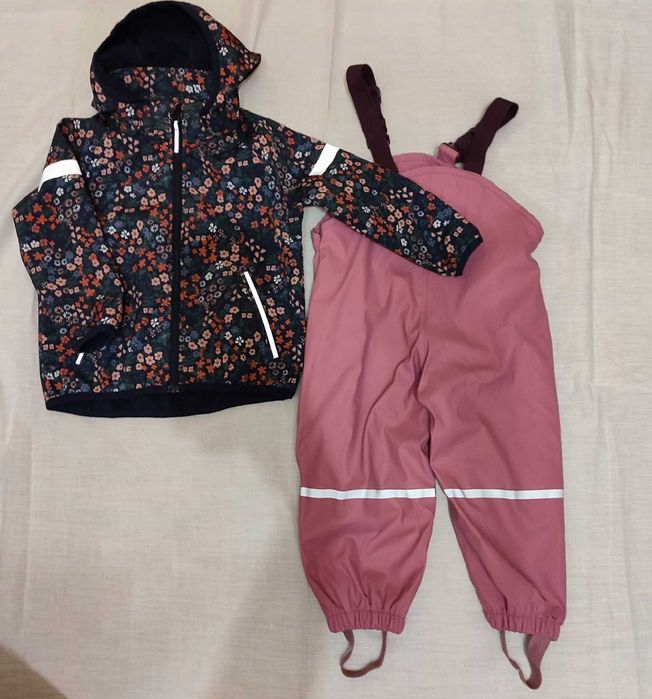 Куртка джинсовка вітровка р 92-98 на дівчинку 2-3 роки весна осінь