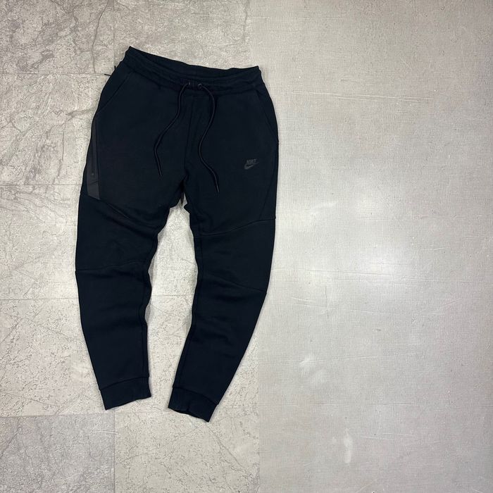 S(size) Штани Nike tech fleece nsw club
