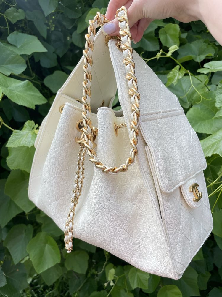 Сумка hobo chanel у стили