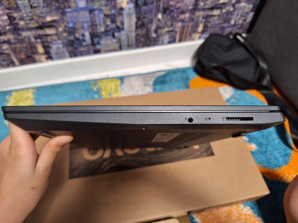 Ноутбук lenovo ideapad 3