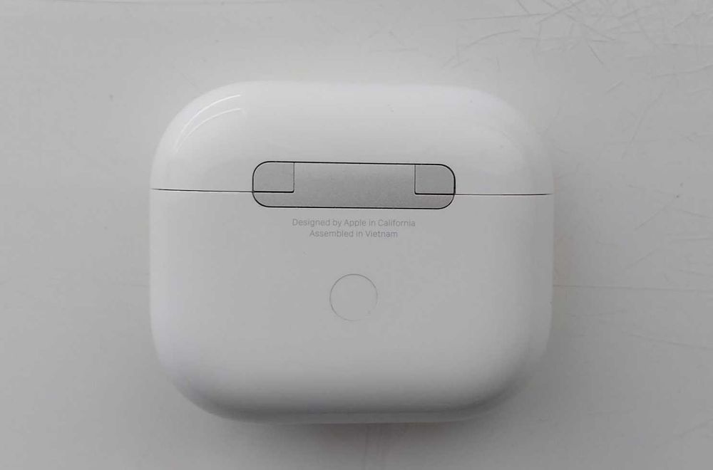 ‼️ Apple AirPods кейс A2566 оригинал (EMC 3986)