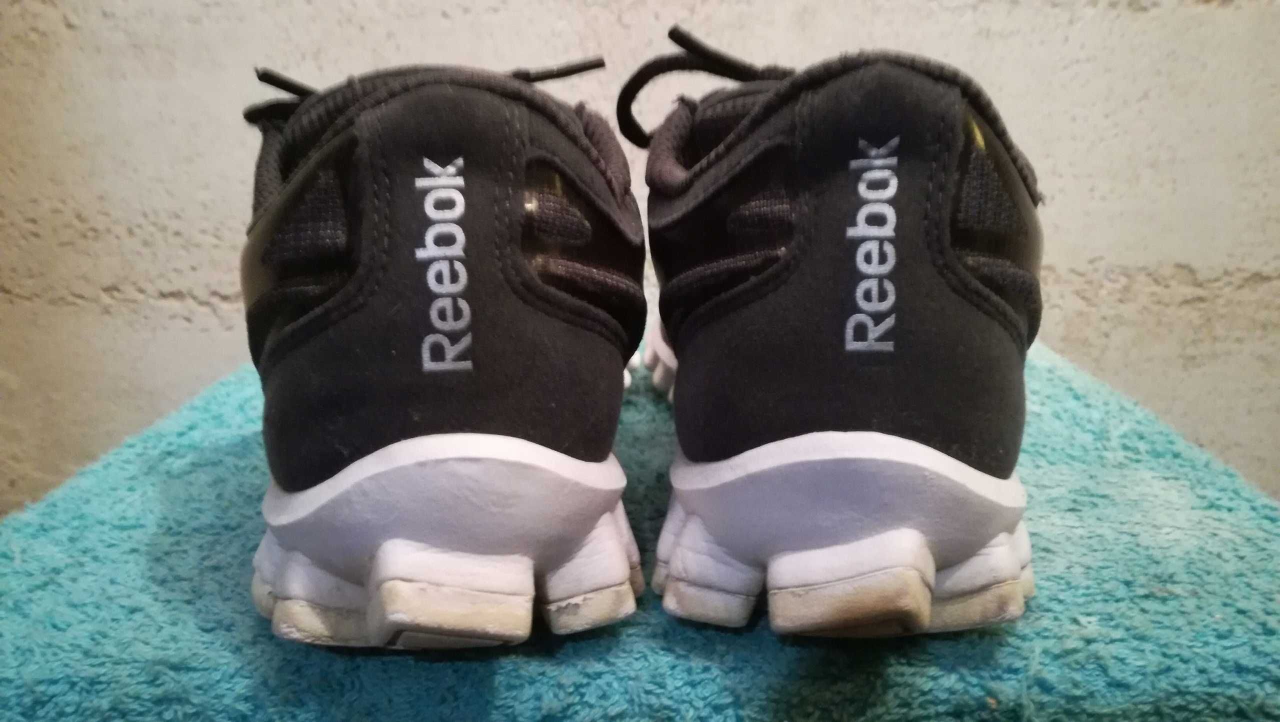 Buty do biegania REEBOK SMOOTH FLEX r.37,5 stan bardzo dobry