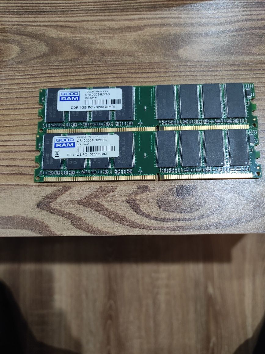 Good RAM DDR 2x1Gb3200