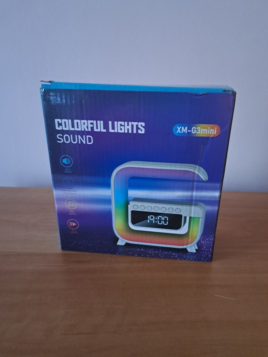 Nowy zegar Led z głośnikiem xm-g3mini biały