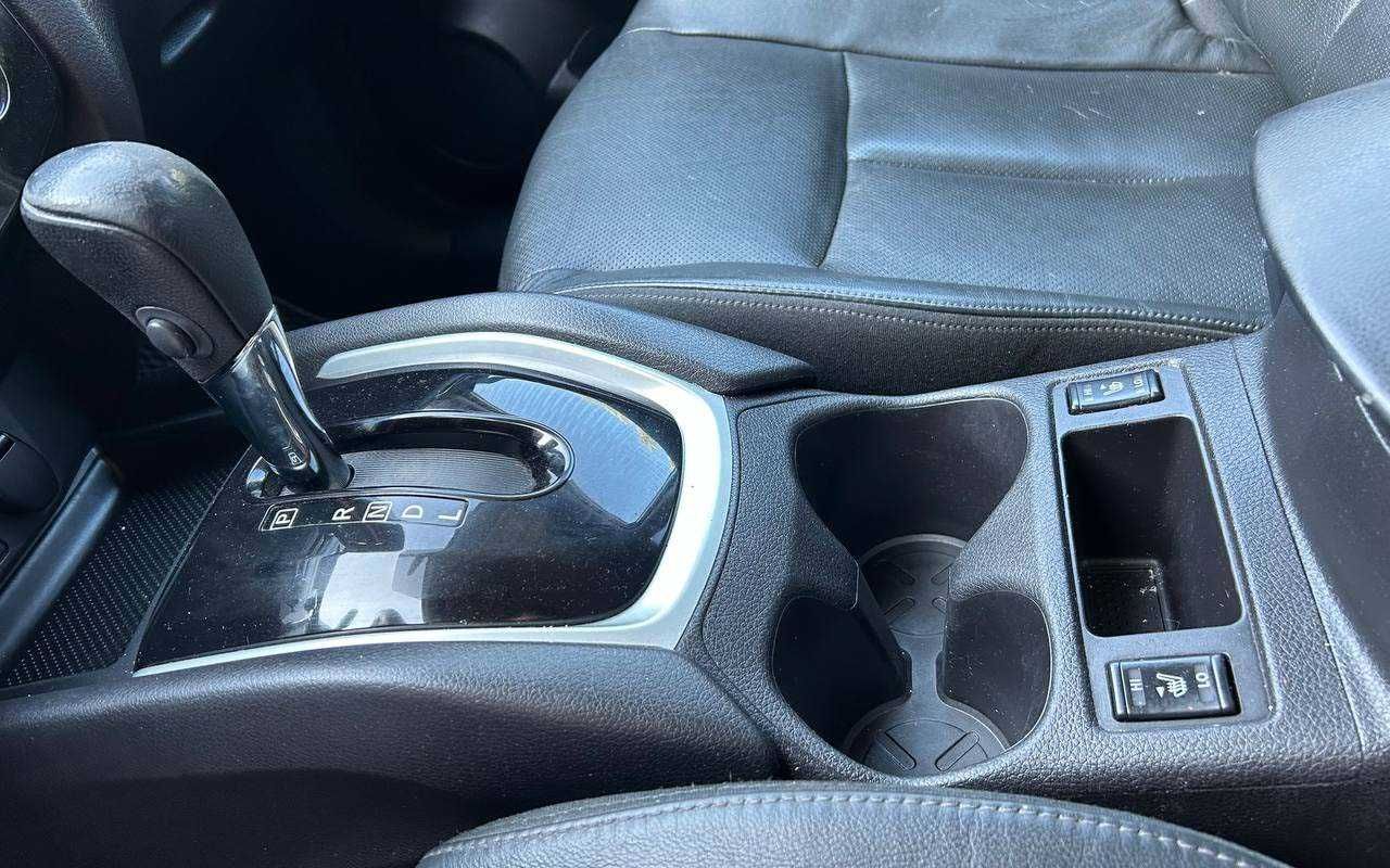 Nissan Rogue 2015