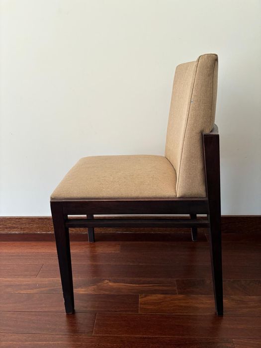 Cadeira de sala de jantar