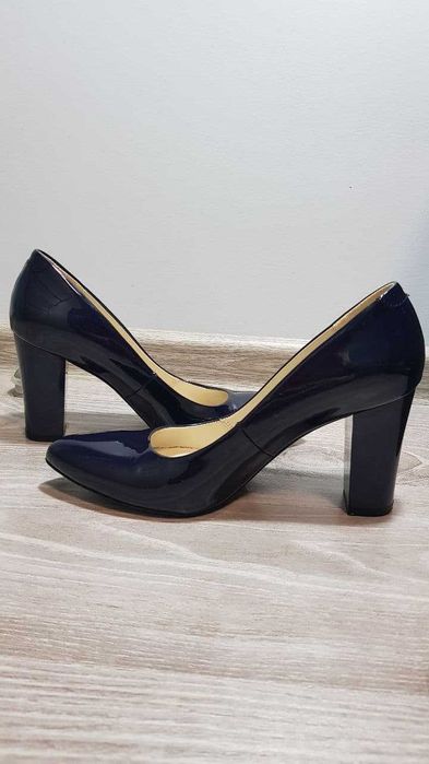 Женские туфли, темно синии