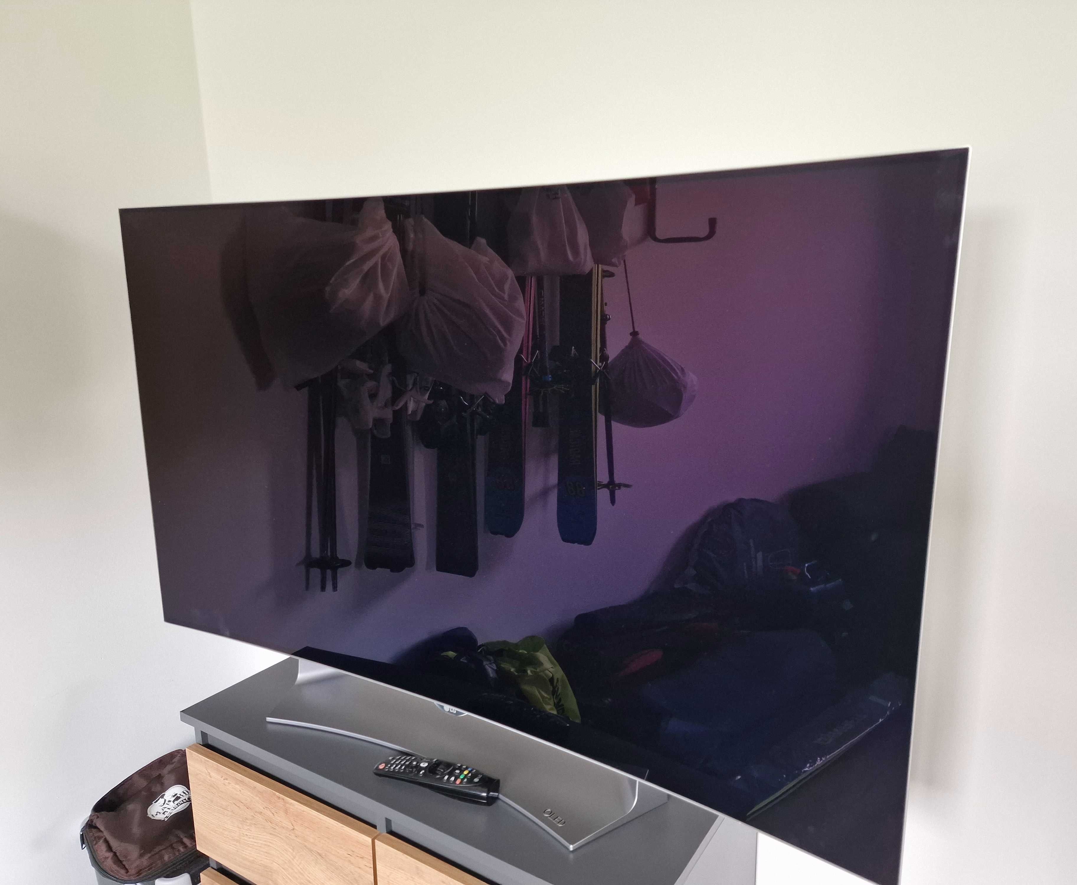 Telewizor LG 55 cali 3D QLED , ZAKRZYWIONY EKRAN + okulary