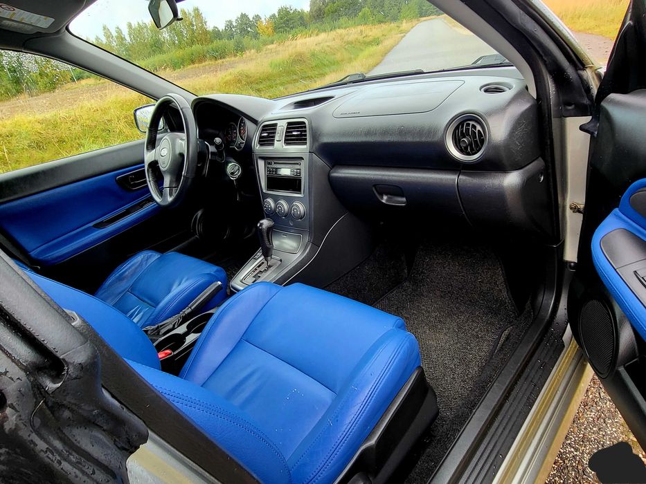 SUBARU IMPREZA 2.0 B automat skóra klima grz.fotele hak 4x4 SUPER STAN