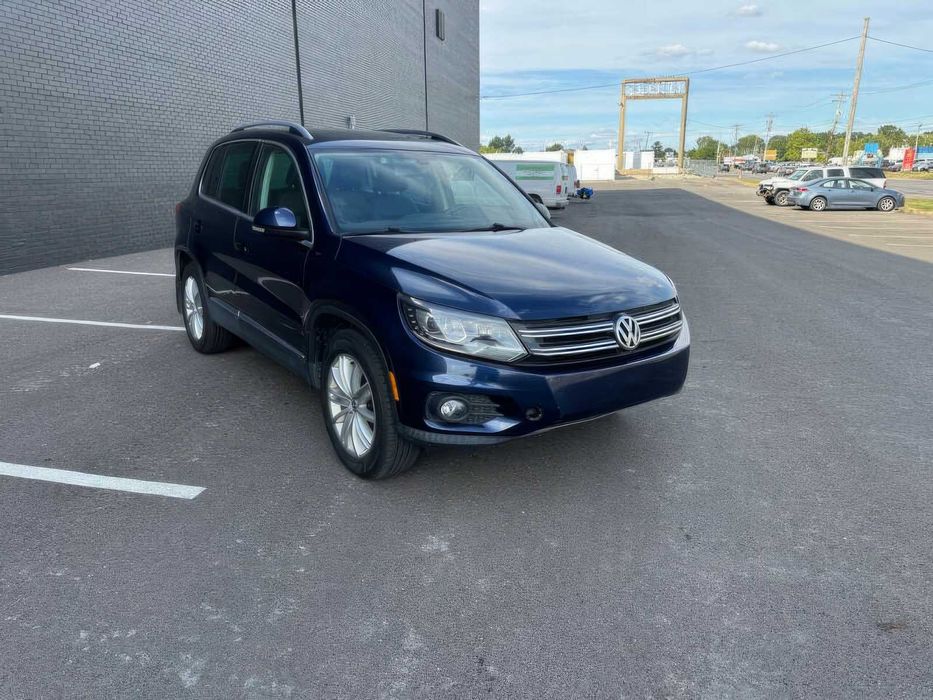 Volkswagen Tiguan      2016