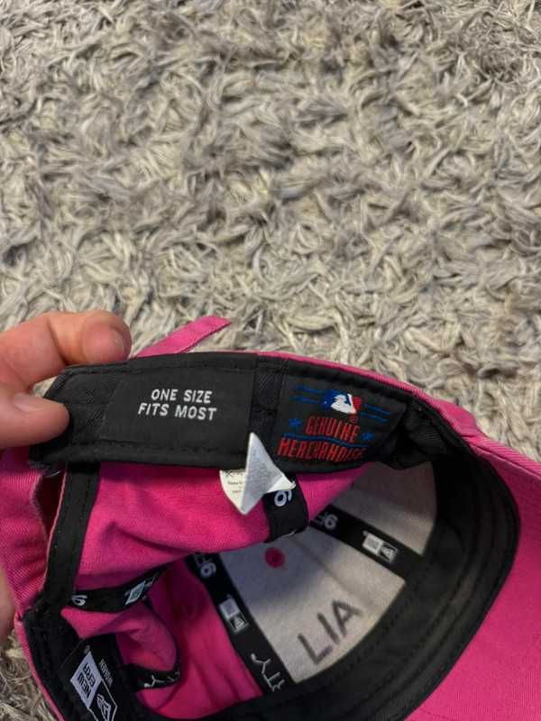 Różowa czapka z daszkiem New Era 9Forty - One Size