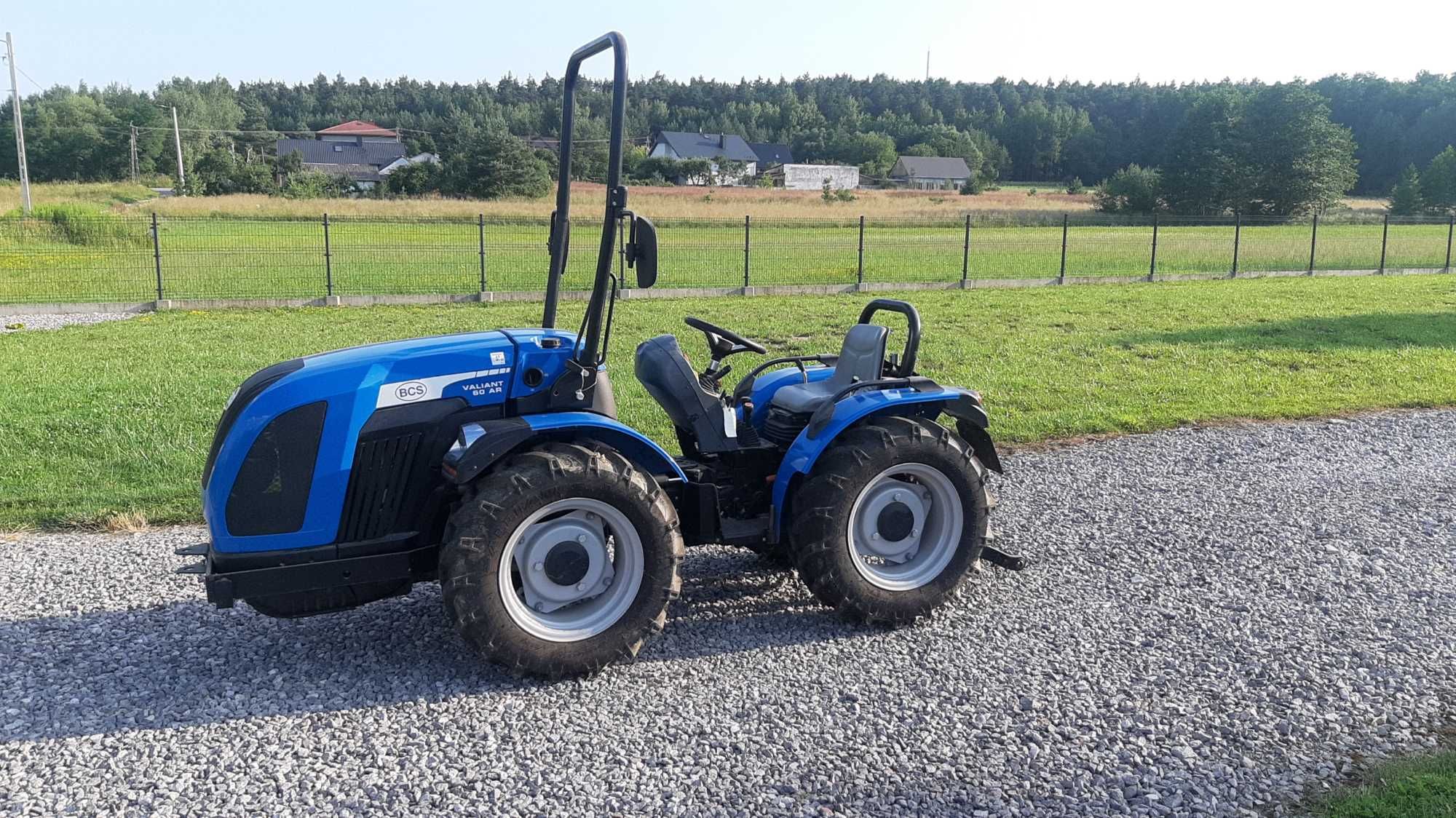 Ciągnik rolniczy Sadowniczy Sadownik BCS Valiant 60 AR 4X4 ogrodniczy