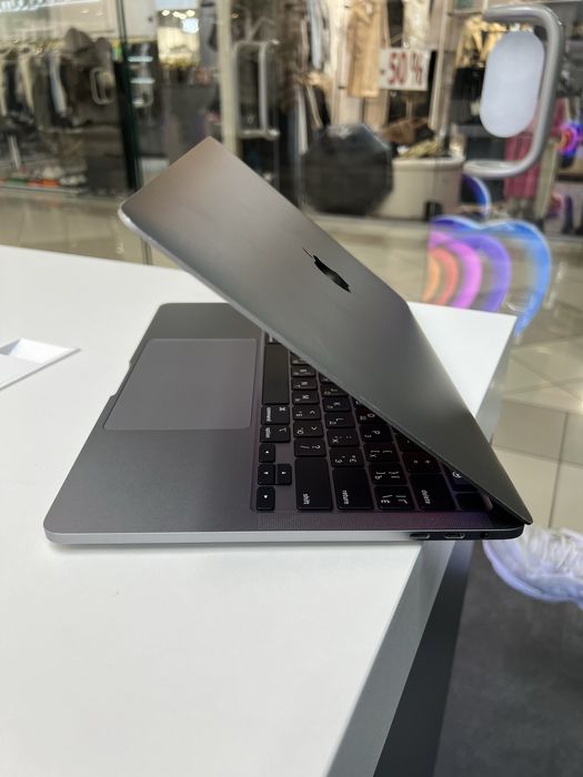 Ноутбук MacBook Pro 13” 2020 i7 16ОЗУ 512GB SSD стан  9,8/10 #82165