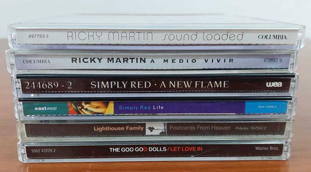 Conjunto 6 CD Ricky Martin Simply Red Lighthouse Family Goo Goo Dolls