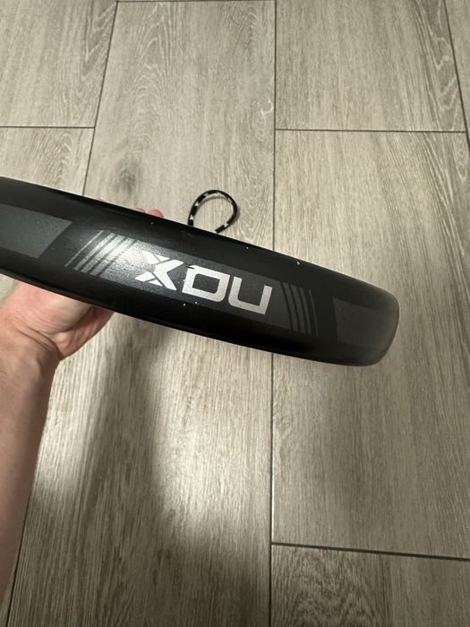 Продам бу ракетку для паделу Nox X-One