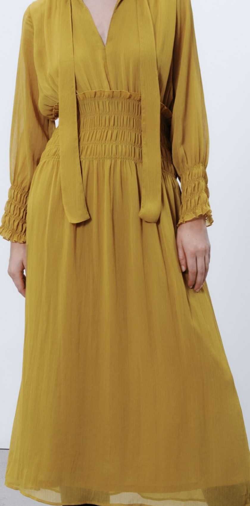 Vestido Zara Mostarda Midi Plissado